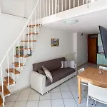 House In The Tower דירה