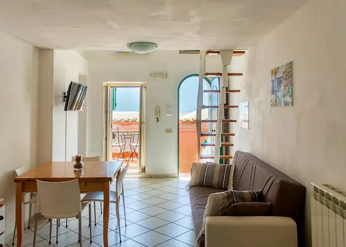 House In The Tower Apartment